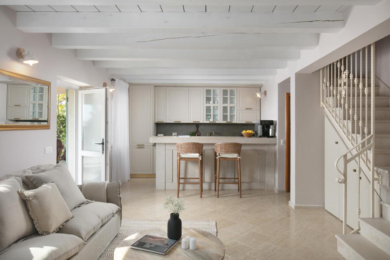 Residence Pietre D'Istria - With Private Service Burici Экстерьер фото